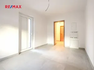 Prodej bytu 2+kk, Svoboda nad Úpou, Nádražní, 54 m2