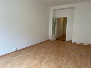 Pronájem bytu 2+kk, Praha - Nusle, Žateckých, 45 m2