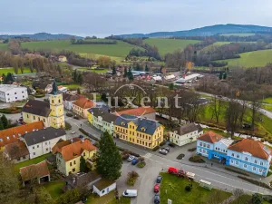 Prodej ubytování, Bělá nad Radbuzou, Náměstí, 800 m2