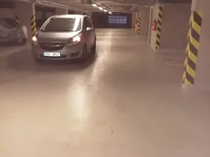 Pronájem garážového stání, Brno, Nad Přehradou, 14 m2