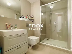 Pronájem bytu 1+kk, Praha - Košíře, Naskové, 34 m2