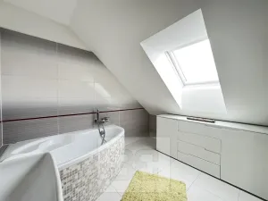 Pronájem rodinného domu, Uhřice, 123 m2