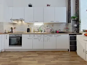 Prodej bytu 4+1, Praha - Vinohrady, Londýnská, 141 m2