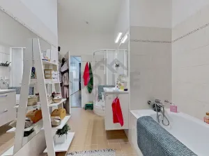 Prodej bytu 4+1, Praha - Vinohrady, Londýnská, 141 m2