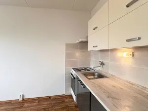 Pronájem bytu 1+1, Jirkov, Jezerská, 35 m2