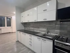 Pronájem bytu 2+1, Chomutov, Selská, 55 m2