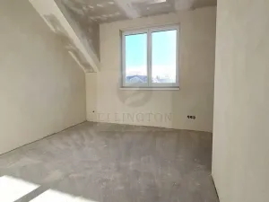 Prodej bytu 4+kk, Přerov nad Labem, 126 m2