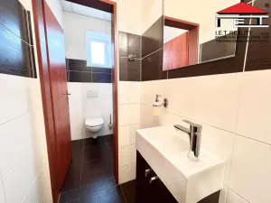 Pronájem skladu, Ostrava, Sokolská třída, 181 m2