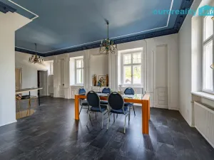 Prodej činžovního domu, Aš, Okružní, 1497 m2