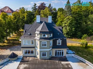 Prodej činžovního domu, Aš, Okružní, 1497 m2