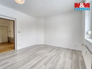 Prodej bytu 3+1, Město Touškov, Partyzánská, 81 m2