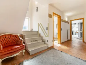 Prodej vícegeneračního domu, Regen,Německo, 213 m2