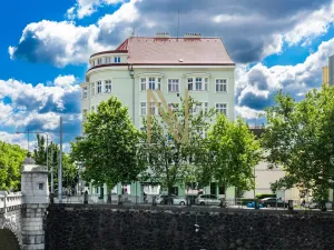 Pronájem bytu 2+1, Plzeň, Denisovo nábřeží, 96 m2