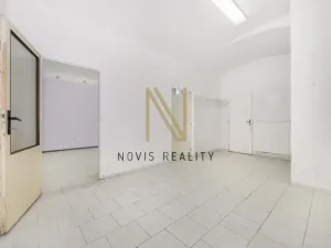 Pronájem kanceláře, Plzeň, Klatovská třída, 37 m2