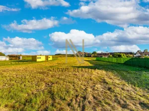 Prodej pozemku pro bydlení, Puclice, 3058 m2