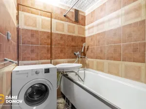 Prodej bytu 2+1, Vsetín, Ohrada, 55 m2