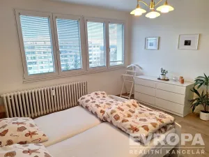 Pronájem bytu 3+kk, Pardubice, Jiřího Tomana, 61 m2