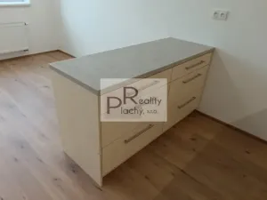 Prodej bytu 2+kk, Hevlín, 62 m2
