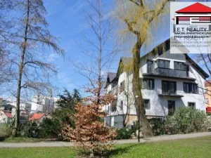 Pronájem bytu 2+kk, Frýdek-Místek - Frýdek, tř. T. G. Masaryka, 45 m2