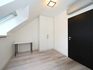 Pronájem bytu 5+kk, Praha - Hrdlořezy, Mezilehlá, 141 m2