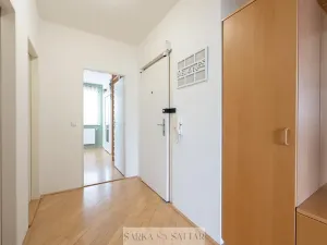 Prodej bytu 2+kk, Praha - Kunratice, Hornomlýnská, 54 m2