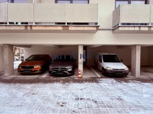 Pronájem garážového stání, Brno - Židenice, Líšeňská, 13 m2