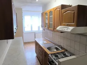 Prodej bytu 2+1, Cheb, Stavbařů, 63 m2