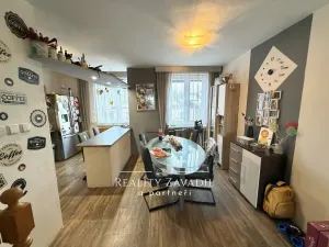 Prodej rodinného domu, Zliv, Třešňová, 210 m2