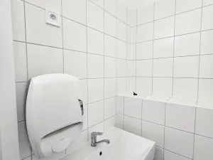 Pronájem kanceláře, Praha - Nové Město, Opletalova, 94 m2