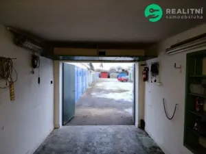 Prodej garáže, Krnov, Hlubčická, 18 m2