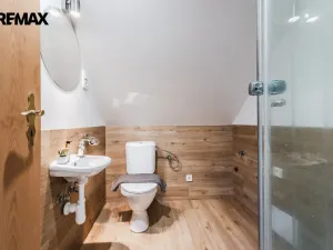 Prodej rodinného domu, Desná - Desná II, K Parlamentu, 180 m2