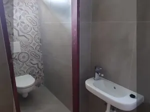 Pronájem výrobních prostor, Srubec, Ledenická-St. Pohůrka, 205 m2