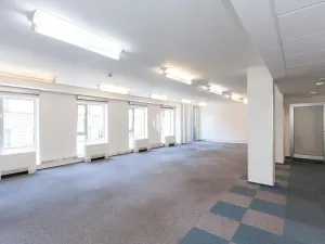 Pronájem kanceláře, Praha - Smíchov, Štefánikova, 160 m2