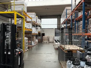 Pronájem skladu, Praha - Kunratice, Dobronická, 750 m2