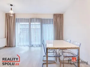 Pronájem bytu 4+kk, Praha - Karlín, U Mlýnského kanálu, 97 m2