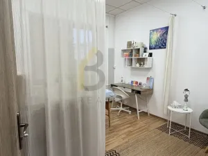 Pronájem kanceláře, Hodonín, Masarykovo nám., 14 m2