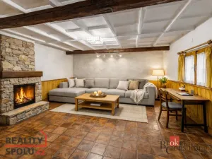 Prodej chaty, Týn nad Vltavou - Hněvkovice na levém břehu Vltavy, 80 m2