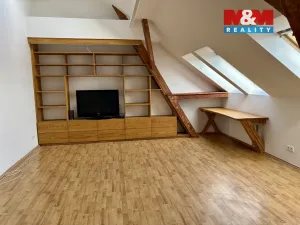 Pronájem bytu 2+kk, Praha - Bubeneč, Terronská, 70 m2