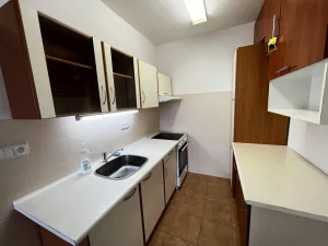 Pronájem bytu 2+kk, Praha - Řepy, Laudova, 42 m2