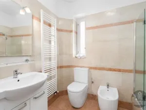 Pronájem bytu 3+1, Praha - Žižkov, Cimburkova, 65 m2