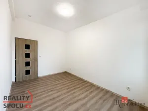 Prodej bytu 2+kk, Mlékojedy, 54 m2