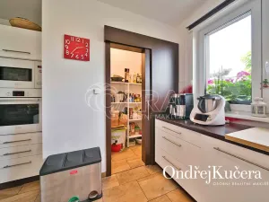 Prodej rodinného domu, Kostelec nad Labem, K Jahodovce, 140 m2