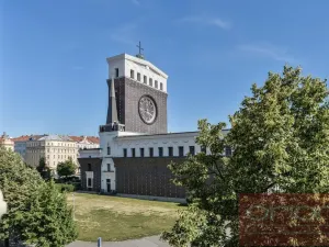 Pronájem bytu 3+kk, Praha - Vinohrady, náměstí Jiřího z Poděbrad, 138 m2