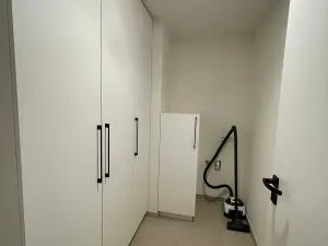 Pronájem bytu 2+kk, Praha - Hloubětín, Poděbradská, 57 m2