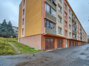 Pronájem bytu 2+1, Jirkov, Hornická, 51 m2