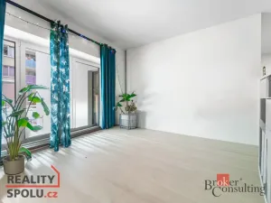 Prodej bytu 2+kk, Kladno - Kročehlavy, Arménská, 73 m2