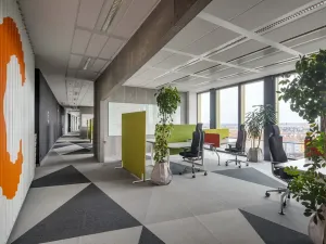 Pronájem kanceláře, Praha - Nusle, Pikrtova, 1500 m2