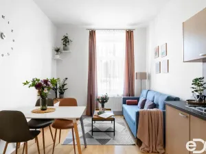 Prodej bytu 2+kk, Praha, Spojovací, 50 m2