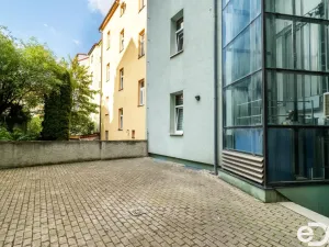 Prodej bytu 2+kk, Praha, Spojovací, 50 m2