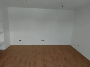 Prodej bytu 2+1, Kladno - Kročehlavy, Otevřená, 63 m2